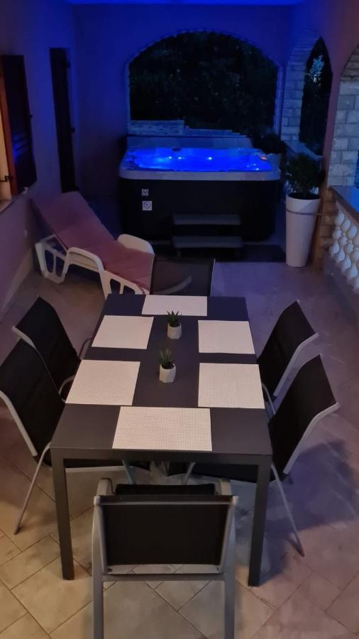 Apartman Joki Novi Vinodolski Ngoại thất bức ảnh